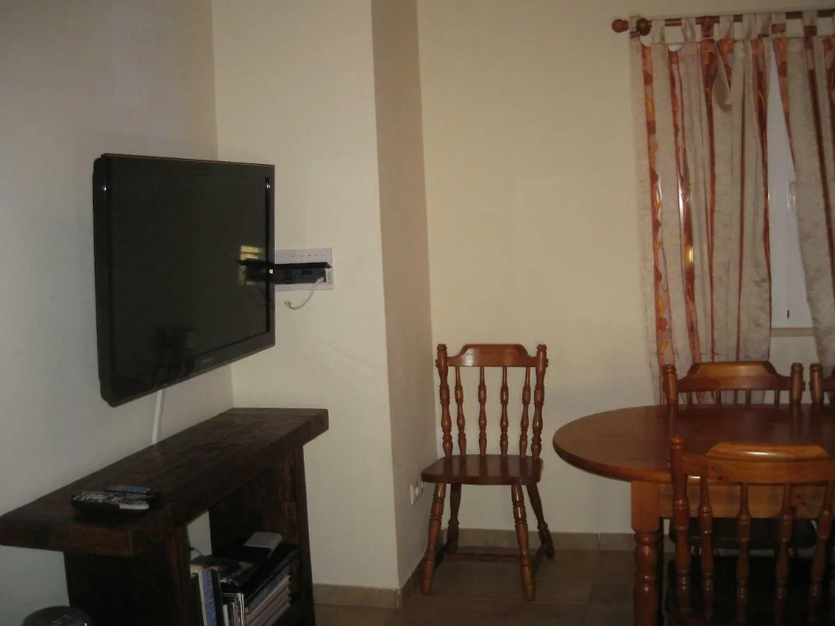אלג'זור Lucas House 2 - Seabreeze Apartment